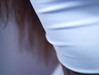 NatyDesiree — Bongacams recorded stream image, 18.06.2025 07:10