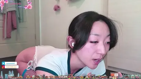 MySweetSofie — Stripchat recorded stream image, 18.06.2025 23:00