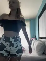 AnastasiaAniess — Stripchat recorded stream image, 19.06.2025 12:30
