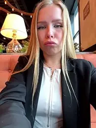 Liza_risky — Stripchat recorded stream image, 19.06.2025 08:30