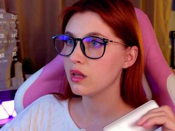 HoneyCherry — Bongacams recorded stream image, 19.06.2025 16:00