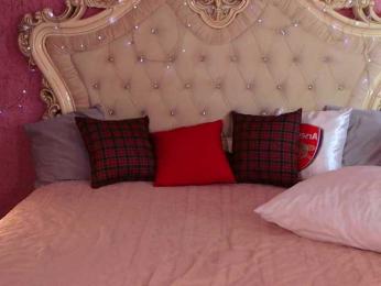 Enchantressss — Bongacams recorded stream image, 20.06.2025 00:10