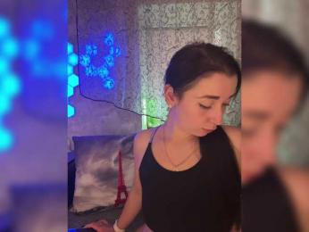 _dashulka_ — Bongacams recorded stream image, 20.06.2025 01:50