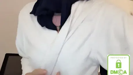 Nivaria- — Stripchat recorded stream image, 20.06.2025 05:30