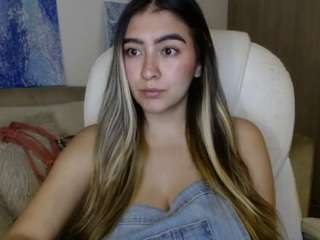 alexyferrer — Camsoda recorded stream image, 10.02.2025 23:00