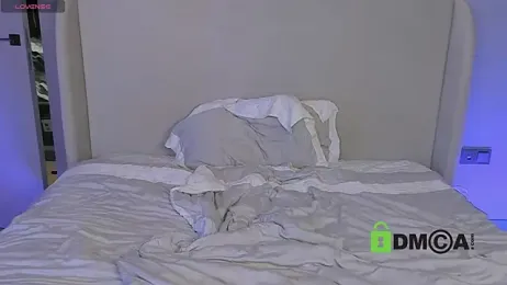 Wallflowerr — Stripchat recorded stream image, 20.06.2025 14:00