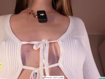 oooops__ — Chaturbate recorded stream image, 20.06.2025 16:00