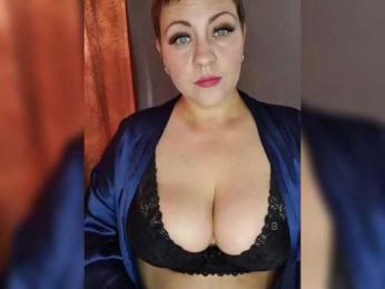 _LEKSA — Bongacams recorded stream image, 21.06.2025 03:00