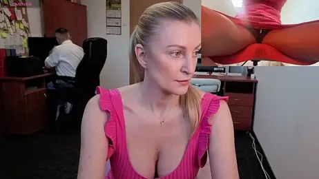 legsLONG — Stripchat recorded stream image, 21.06.2025 04:10