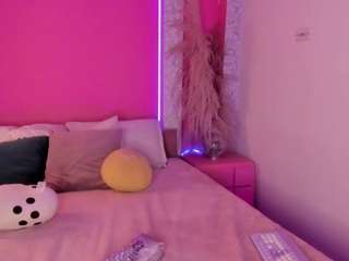 emyliesander — Camsoda recorded stream image, 21.06.2025 11:40