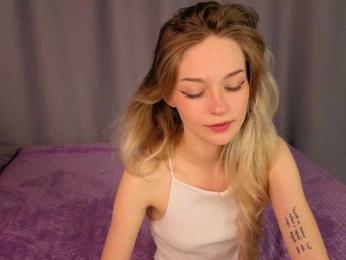 vialeta-baby — Bongacams recorded stream image, 22.06.2025 03:20