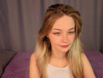 vialeta-baby — Bongacams recorded stream image, 22.06.2025 03:20