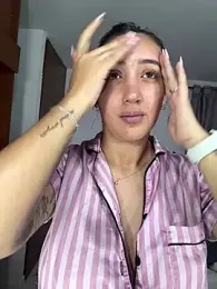 Hannahoff — Stripchat recorded stream image, 22.06.2025 04:30