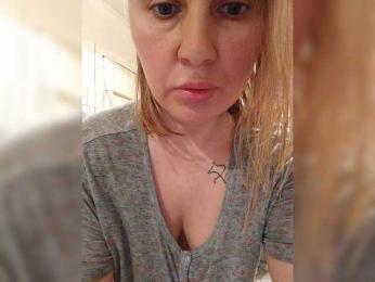 Alisa-33 — Bongacams recorded stream image, 23.06.2025 02:40