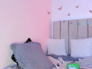 dannivega1 — Camsoda recorded stream image, 24.06.2025 00:40