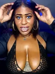 AmazonianMistress — Stripchat recorded stream image, 24.06.2025 20:00
