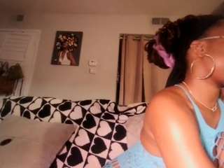 sexiiimamiii23 — Camsoda recorded stream screenshot (25 Jun 2025)