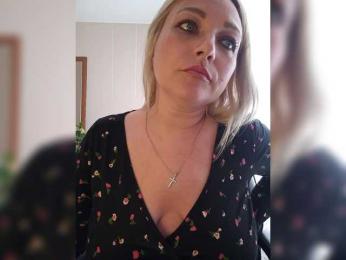 Tanysha-1 — Bongacams recorded stream image, 25.06.2025 05:00