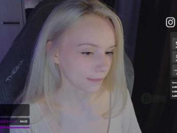 fymryn — Bongacams recorded stream image, 25.06.2025 18:20