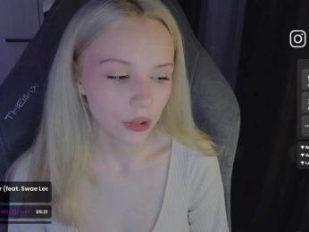 fymryn — Bongacams recorded stream image, 25.06.2025 18:20