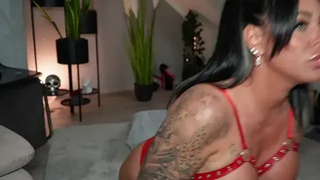 hotmilfbitch — Stripchat recorded stream image, 25.06.2025 20:40