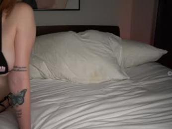 chloewildd — Chaturbate recorded stream image, 25.06.2025 20:30