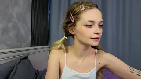 vialeta_baby — Stripchat recorded stream image, 26.06.2025 02:00