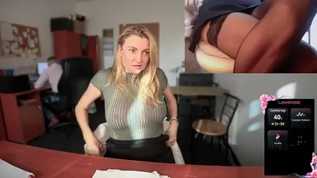 legsLONG — Stripchat recorded stream image, 11.02.2025 07:40