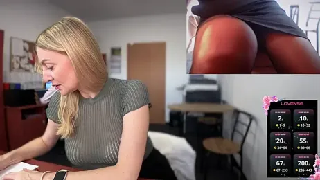 legsLONG — Stripchat recorded stream image, 11.02.2025 07:40