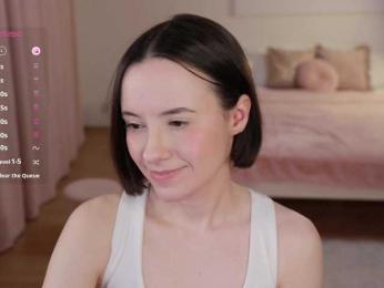 MissEssie — Bongacams recorded stream screenshot (26 Jun 2025)