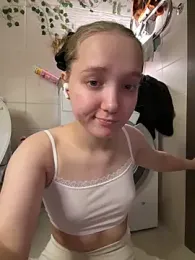 bambi_lu — Stripchat recorded stream image, 26.06.2025 22:50