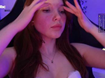 _Q_ — Bongacams recorded stream image, 27.06.2025 05:50