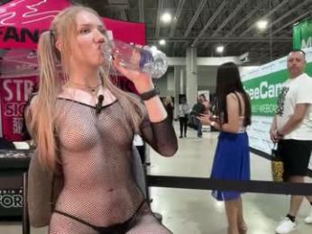 eve003300 — Chaturbate recorded stream image, 27.06.2025 21:10