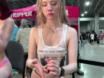 eve003300 — Chaturbate recorded stream image, 27.06.2025 21:10