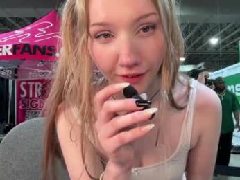 eve003300 — Chaturbate recorded stream image, 27.06.2025 21:10