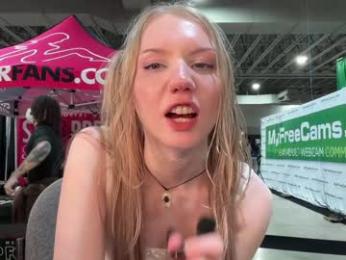 eve003300 — Chaturbate recorded stream image, 27.06.2025 21:10