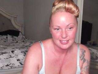 mshunnybunnyy — Camsoda recorded stream screenshot (28 Jun 2025)