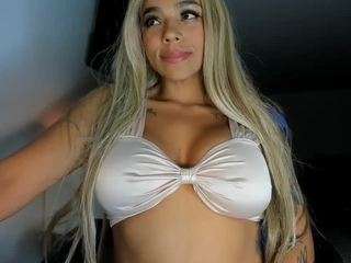 victoria-chicas — Camsoda recorded stream image, 29.06.2025 07:00