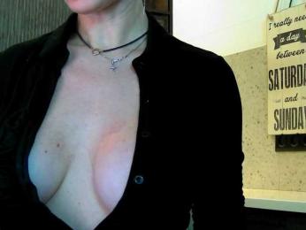 Mashulya29 — Bongacams recorded stream image, 29.06.2025 05:50