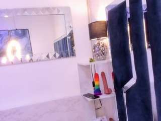 veronicaryan — Camsoda recorded stream image, 30.06.2025 11:50