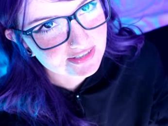 finleyfae — Chaturbate recorded stream image, 30.06.2025 17:00