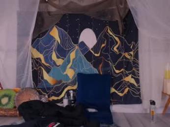 mollyflwers — Chaturbate recorded stream screenshot (01 Jul 2025)