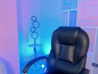 meganwest — Camsoda recorded stream image, 01.07.2025 18:30
