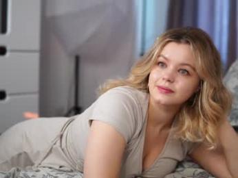 dianaholiday — Chaturbate recorded stream image, 02.07.2025 07:40
