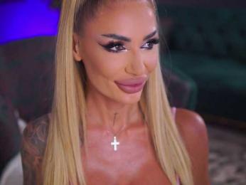 RaquelleVon — Bongacams recorded stream image, 03.07.2025 15:40