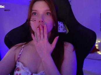 _Q_ — Bongacams recorded stream image, 03.07.2025 17:40