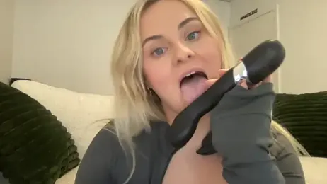 bigboobybaby@xh — Stripchat recorded stream screenshot (04 Jul 2025)