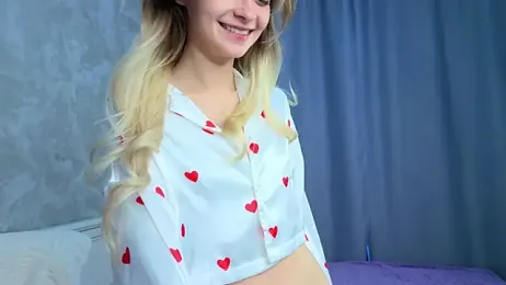 vialeta_baby — Stripchat recorded stream image, 04.07.2025 01:30