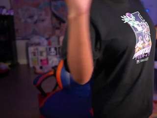 lovenzia — Camsoda recorded stream image, 04.07.2025 02:30