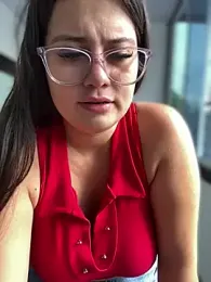 Natalia_Cleark09 — Stripchat recorded stream image, 11.02.2025 18:10